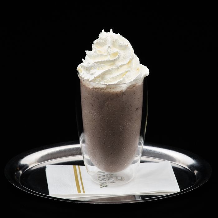 Iced Dark Chocolate Mocha
